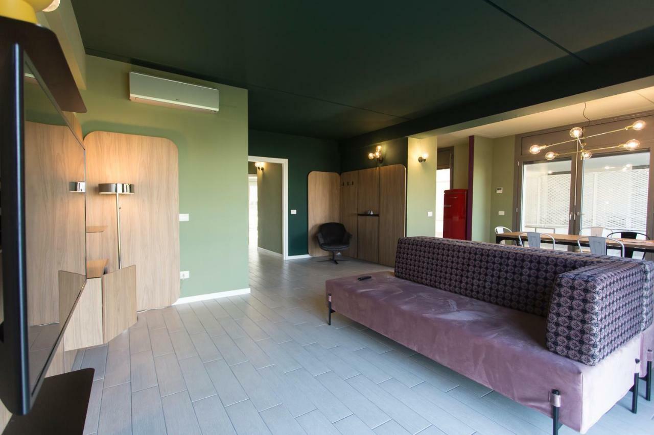 Unico Studios Milan Bagian luar foto